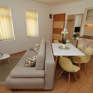 Wohn- und Esszimmer